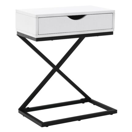 realizata din MDF foliat si metal