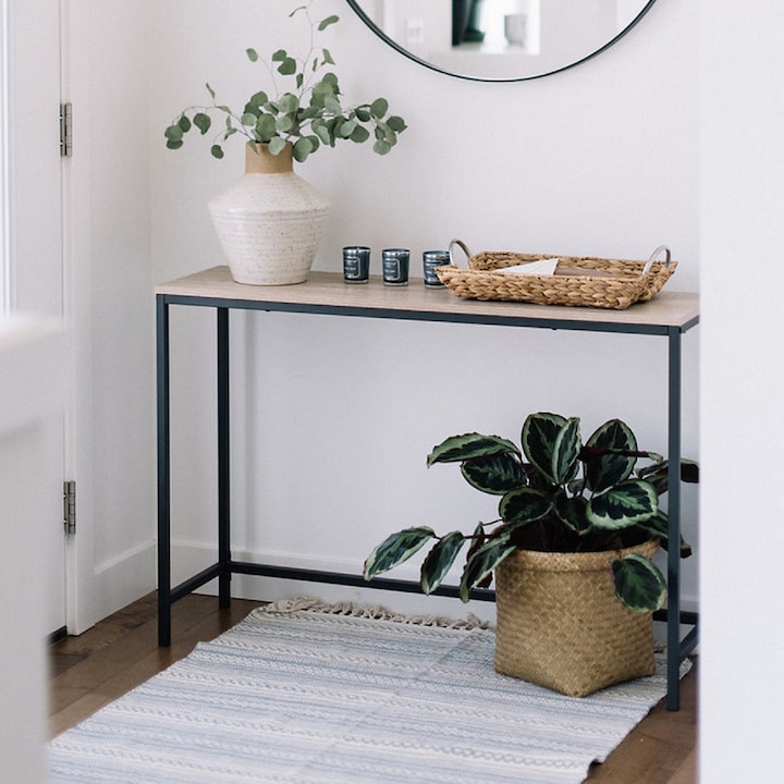 100 cm x 80 cm x 30 cm