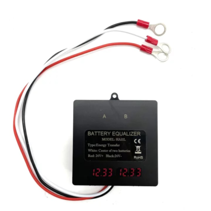 Egalizator baterii 24V pentru panouri fotovoltaice, 2 x baterii, afisaj LCD, protectie la polaritate inversa