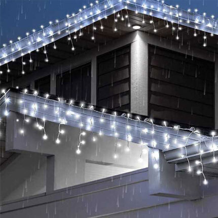 Instalatie Craciun Turturi EDAR tip Ghirlanda curgatoare cu Franjuri, Exterior/Interior, 8 jocuri de lumini, Fir Alb, Interconectabila, Alb Rece, 8 m, 200 LED-uri