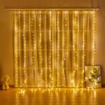 Instalatie de Craciun Vaxiuja,3 m x 3 m,8 Moduri, cu carlig, Perdea Alb Cald,300 leduri, Rezistent la Apa, luminozitate reglabila, cu Telecomanda