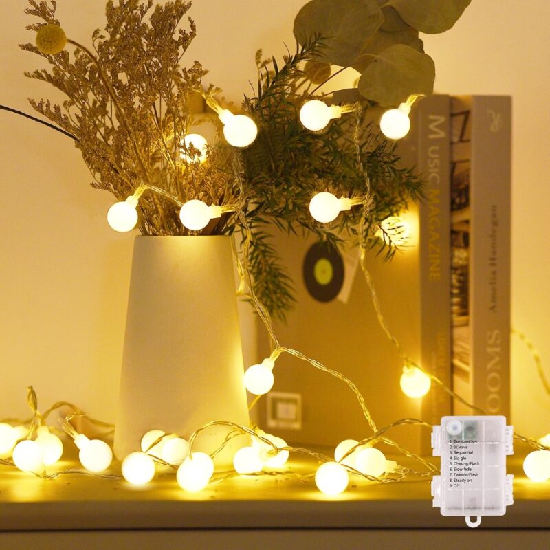 Instalatie 100 LED-uri decorativa Bulbi cu telecomanda, Liniara, 10m, Alb cald, baterii, pentru dormitor, nunta, petreceri, aniversari, decoratiuni, interior, exterior. Fir Cupru