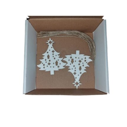 Set 5 ornamente pentru brad din MDF albe 8/10 cm in forma de bradut
