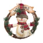 Coronita decorativa de Craciun, om de zapada, din lemn, maro, 35 cm