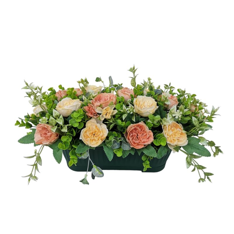 Jardiniera ingusta cu flori artificiale crem si somon, DADY, si verdeata decorativa artificiala, 38x22x20 cm