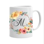 Cana personalizata cu initiala numelui, alba, 350ml, Colectia Flori-Alfabet, litera M