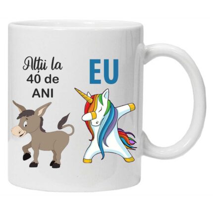 Cana personalizata cu mesajul "Altii la 40 ani",40 ani, CRD PRINT, 330ml, alba