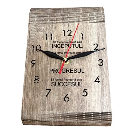 Ceas de birou, personalizat pentru manager, sef, coordonat, dimensiune 25cm, maro