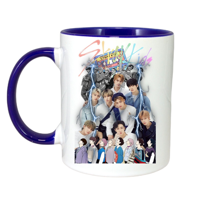 Cana personalizata cu imprimeu Stray Kids, Ceramica, 330 ml, Maner si interior Albastru