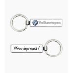 Breloc metalic cu logo Volkswagen si text "Mereu impreuna", argintiu