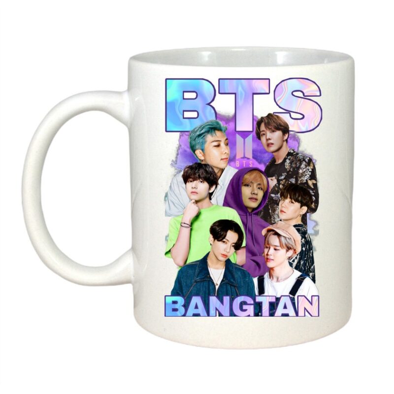 Cana personalizata cu imprimeu BTS, Ceramica, 330 ml, Maner si interior Alb