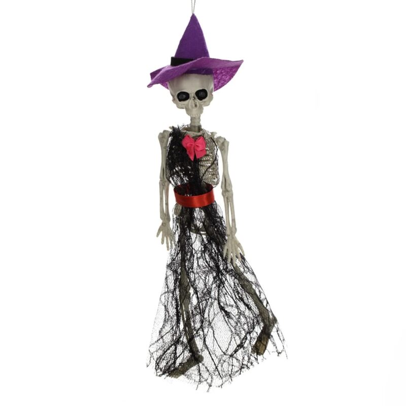 Schelet decorativ realist vrajitoare de Halloween cu palarie mov, rochie din dantela neagra si snur, 33 cm