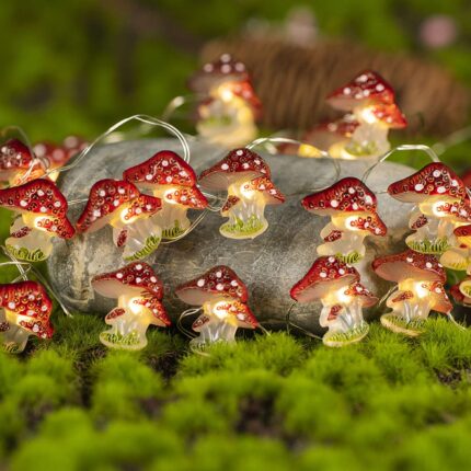 Ghirlanda Luminoasa Cozevdnt, Ciupercute, 30 LED-uri, Impermeabila, Telecomanda, 3xAA, 3m, PVC