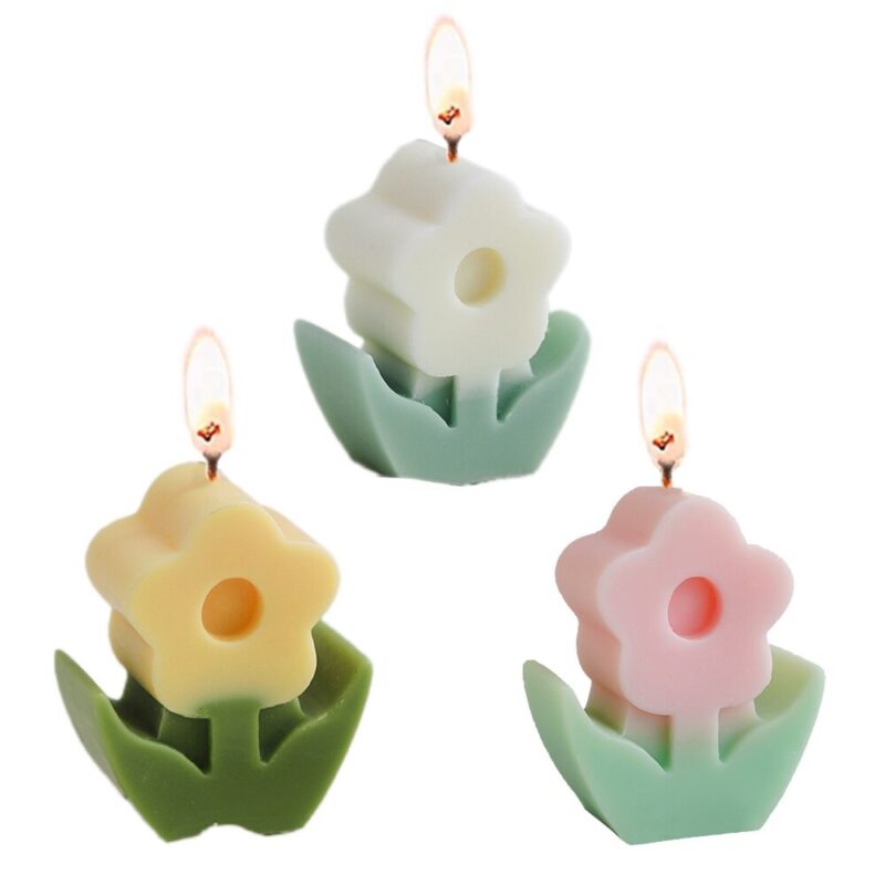 Set de 3 Lumanari Parfumate Colorate, Cozevdnt, Ceara de Paraffin si Soia, Culoare Multicolor, Dimensiune Compacta