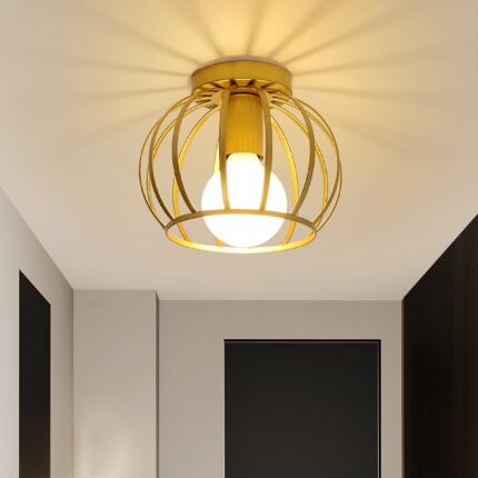 Plafoniera E27, Mckalen, Metal, Dimensiune 19x19x18cm, Fara Sursa De Lumina, Negru, Aur