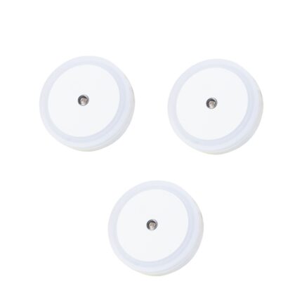 Set 3 lampa de veghe LED, Axroad Mall, Cu senzor zi-noapte, Lumina alba, 0.8W, 110-240V, Protectie ochi, Orbicular, Portabila, Pentru dormitor, bucatarie, sufragerie, camera de zi, ABS, 6.5x6.5x4.5cm, Alb