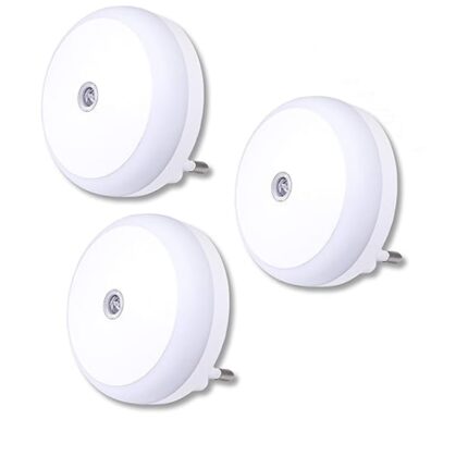 Set 3 Lampa de veghe LED, cu senzor zi-noapte, 0.5W, 40lm, lumina calda, design rotund, 6x6 cm, Alb