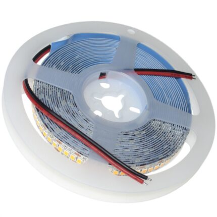 Banda 240 leduri 2835 / metru putere 90 watt pe rola lumina alb natural day light 4000k