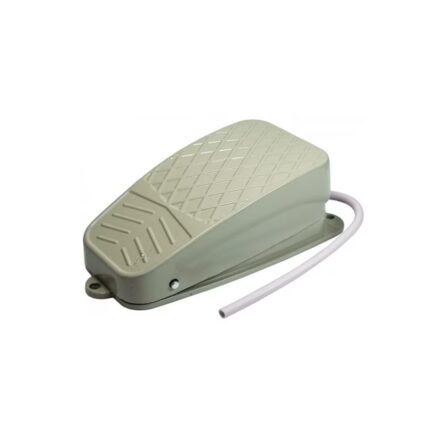 Intrerupator metalic ElecTech tip pedala 10A, 250V, dimensiune 161 X 62 X 43 mm, control ON/OFF cu revenire, culoare alb