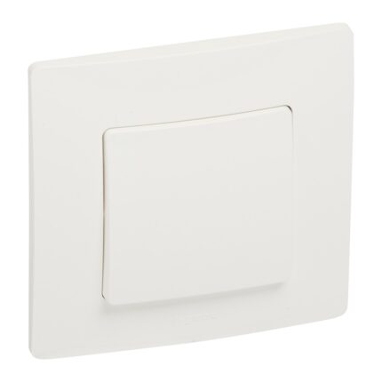 Intrerupator cruce Legrand Niloe L396462, incastrat, 10A, 250V, IP20, Alb