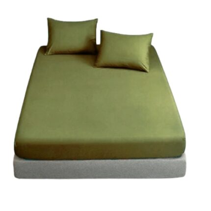 Set lenjerie 3 piese, Metru Patrat, format din cearceaf de pat cu elastic si 2 fete perna, de culoare verde army, pentru saltea de 160/200