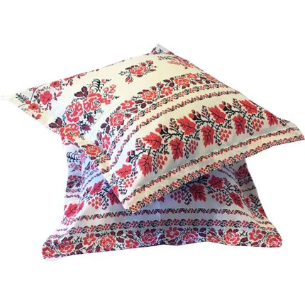 Set doua huse de perna, culoare alb/rosu, din colectia "Drag de Romania by Liz Line", 40X40cm, bumbac 100% - SP40/40212