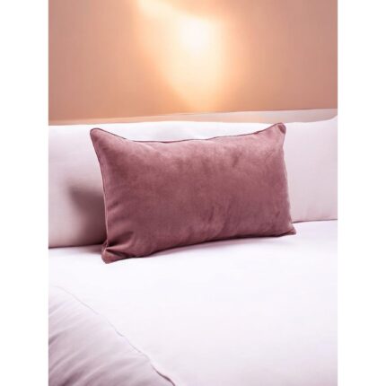 Fata de perna SOPHIA, stil Uni, colectia Athena, dimensiune 30 x50 cm, 100% poliester, culoare roz, detalii elegante: vipusca si fermoar ascuns