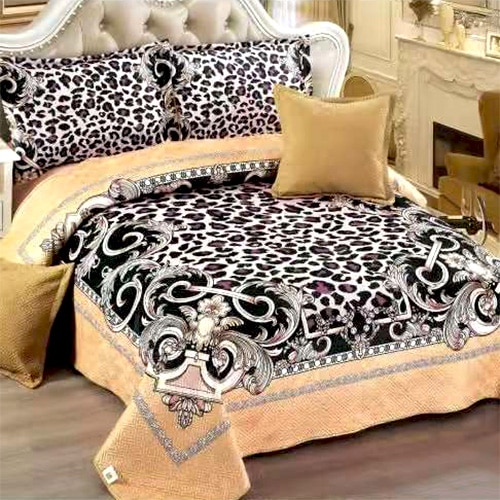 Cuvertura catifea matlasata, cu model, 5 piese, pat 2 persoane, 230x250 cm, crem, CM13