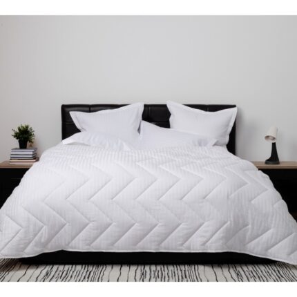 Pilota lana iarna, 140x210cm, fata 100% bumbac damasc, Lenjerii Deosebite, Alba