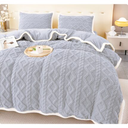 Set Lenjerie de pat dublu tip tricot, Cocolino, 4 piese, Cearceaf de pat 220 x 230 cm, Cearceaf pilota 200 x 230 cm si 2 fete de perna 50 x 80 cm, Microfiba Plusata, UNI, gri deschis