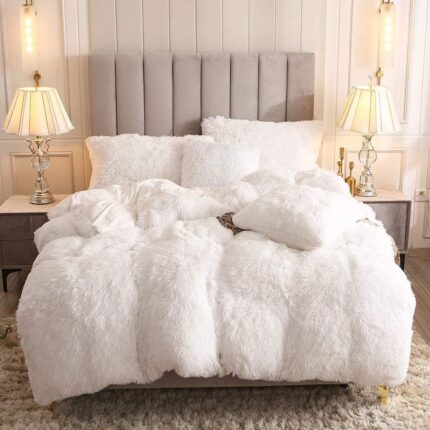 Set Lenjerie Super Pufoasa Cocolino, Model Fluffy, 6 piese, Pat 2 Persoane, Alb